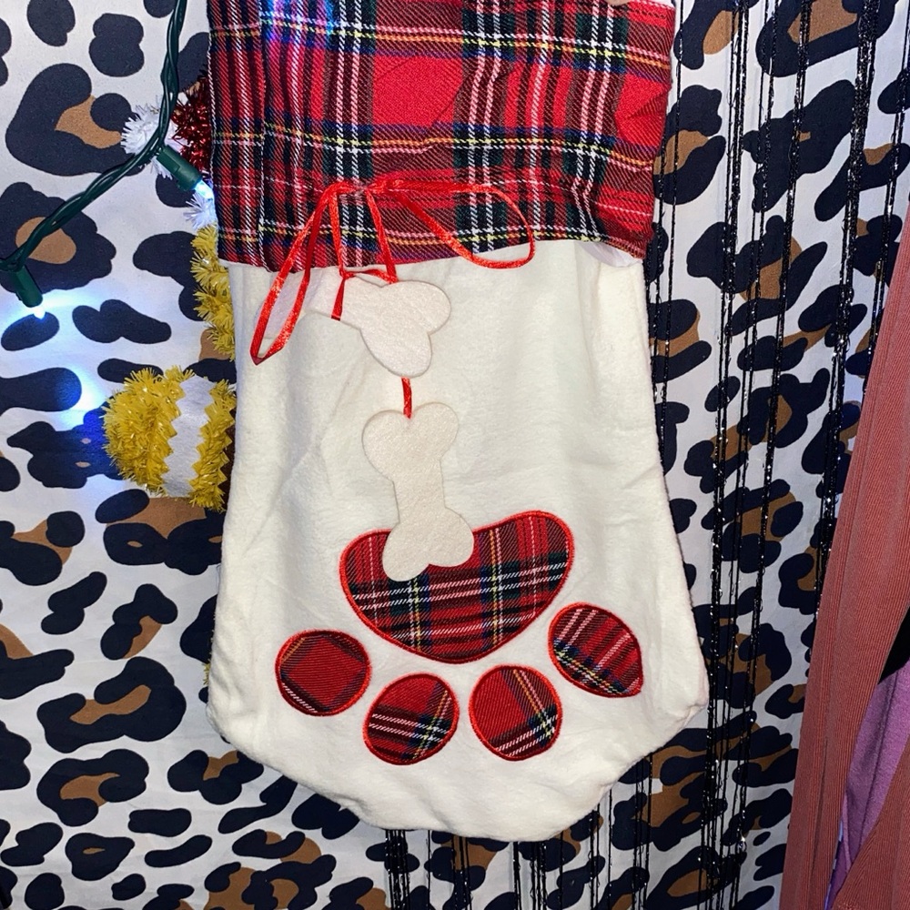 DOG STOCKING - Picture 2 of 4